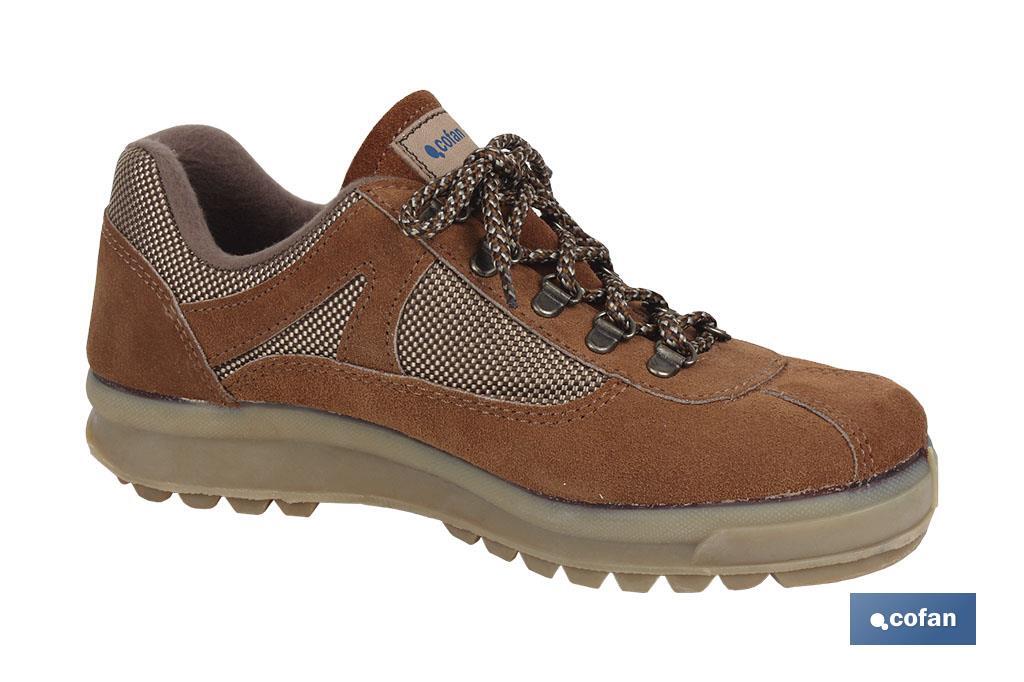 ZAPATILLAS  TREKKING MODELO IREGUA T-43